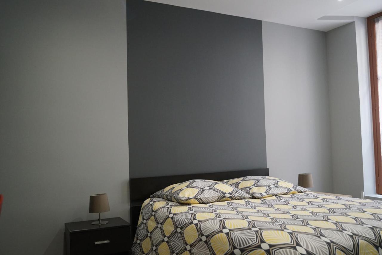 Appartement Au Coeur De Vendôme Kültér fotó